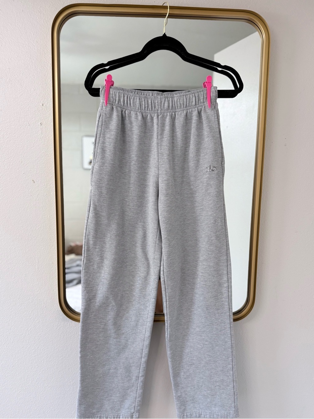 ALO Yoga Gray Wide Leg Sweatpants